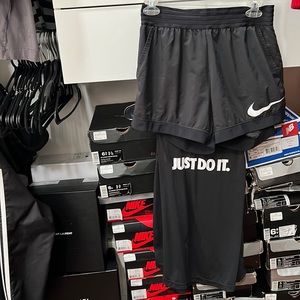 Women dri fit nike outfit SELLING AS SET